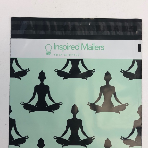 25- 10" x 13" Yoga Print Polymailers - Picture 2 of 3